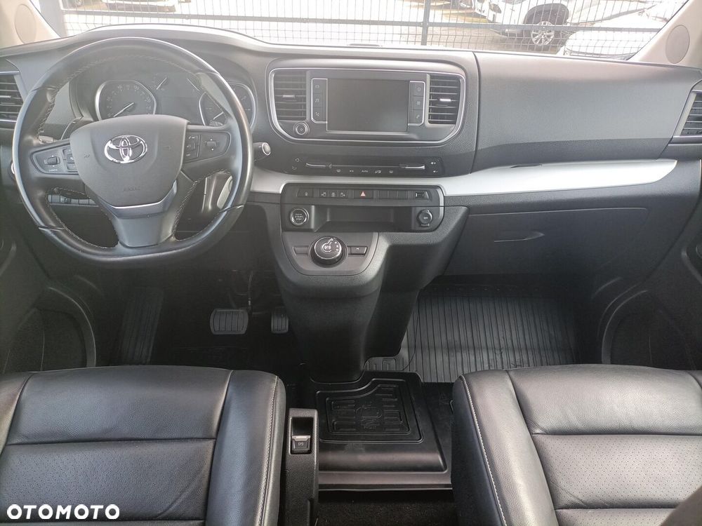 Toyota Proace Verso 2.0 D4-D Medium VIP - 9