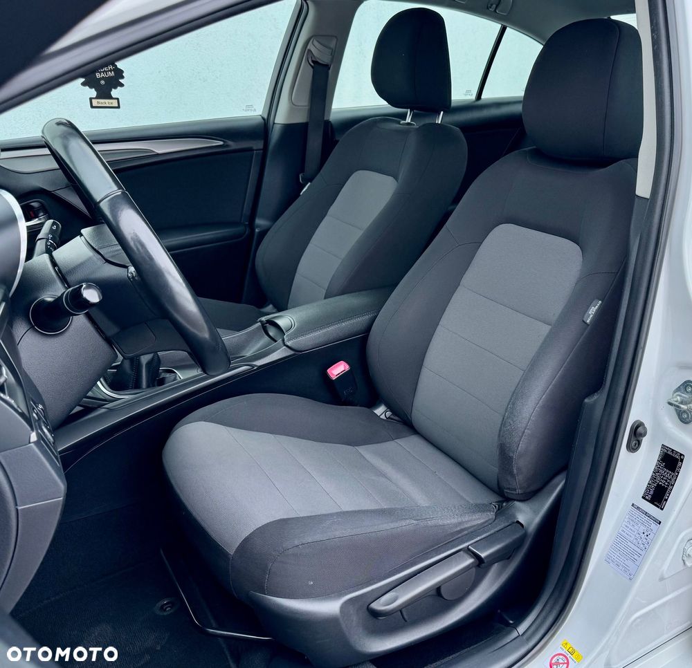 Toyota Avensis 1.6 D-4D Prestige - 5