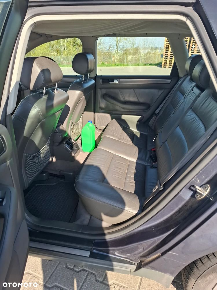 Audi A6 Avant 1.9 TDI - 12