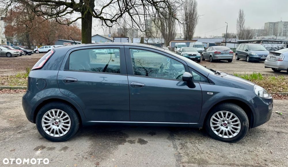 Fiat Punto 1.4 Easy S&S - 4