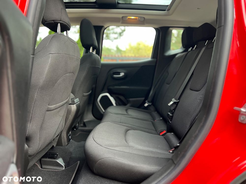 Jeep Renegade - 12