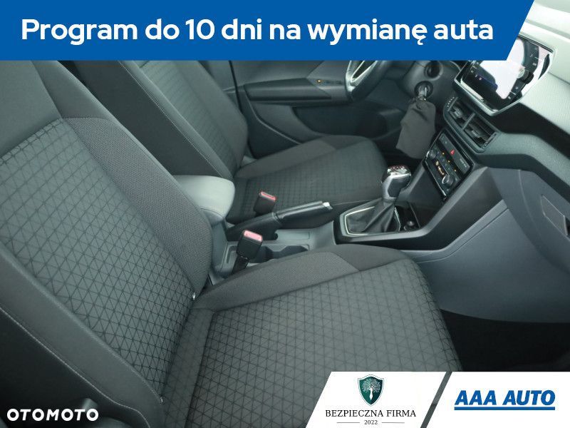 Volkswagen T-Cross - 9