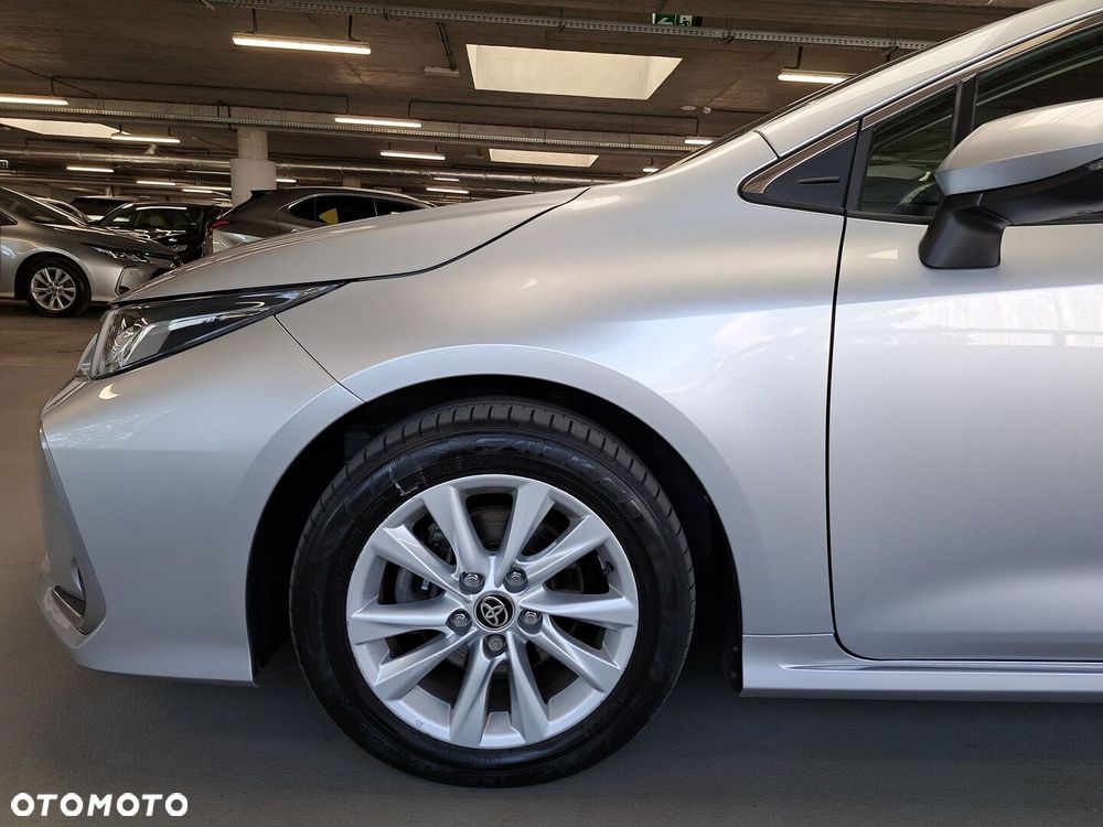 Toyota Corolla 1.8 Hybrid Comfort - 39