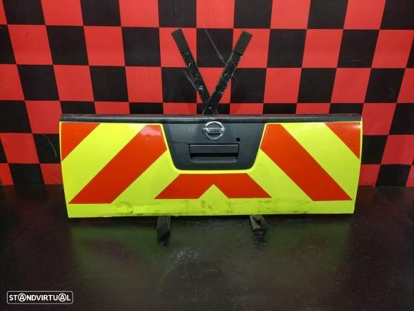 Tampa Da Mala Nissan Navarra (D22) - 1