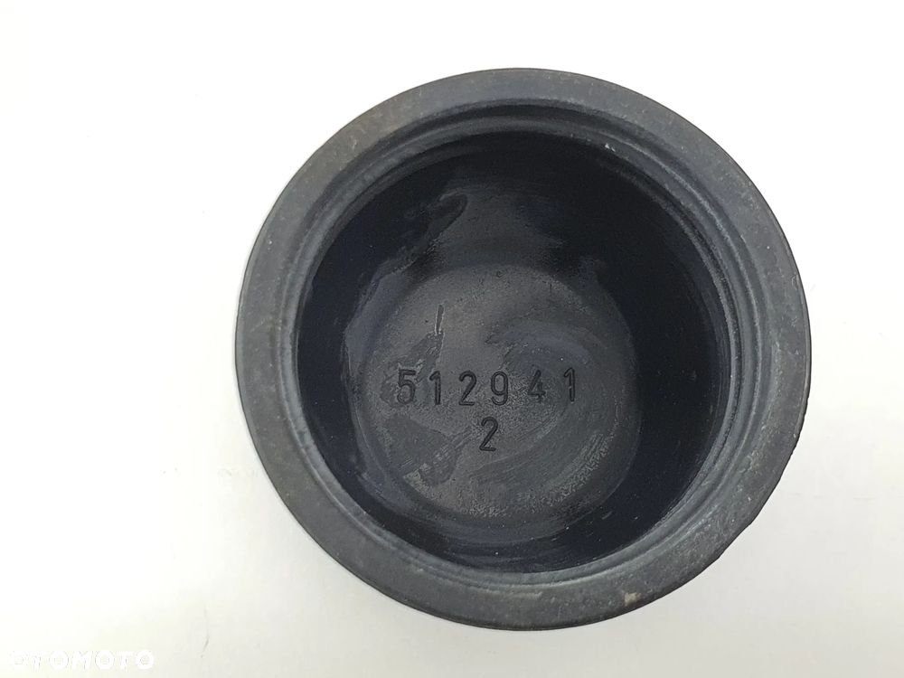 ZASLEPKA DEKIELEK KAPSEL  TGB BLADE 550 - 4