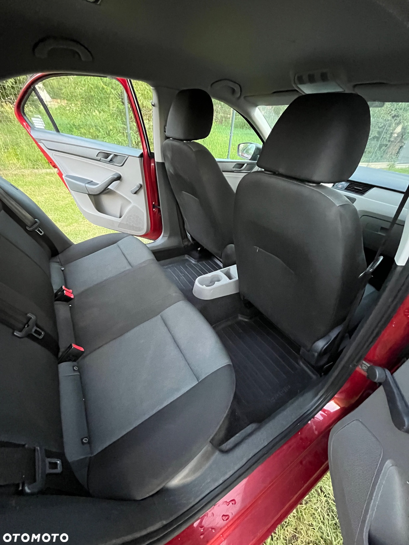 Skoda RAPID 1.2 Ambition - 6