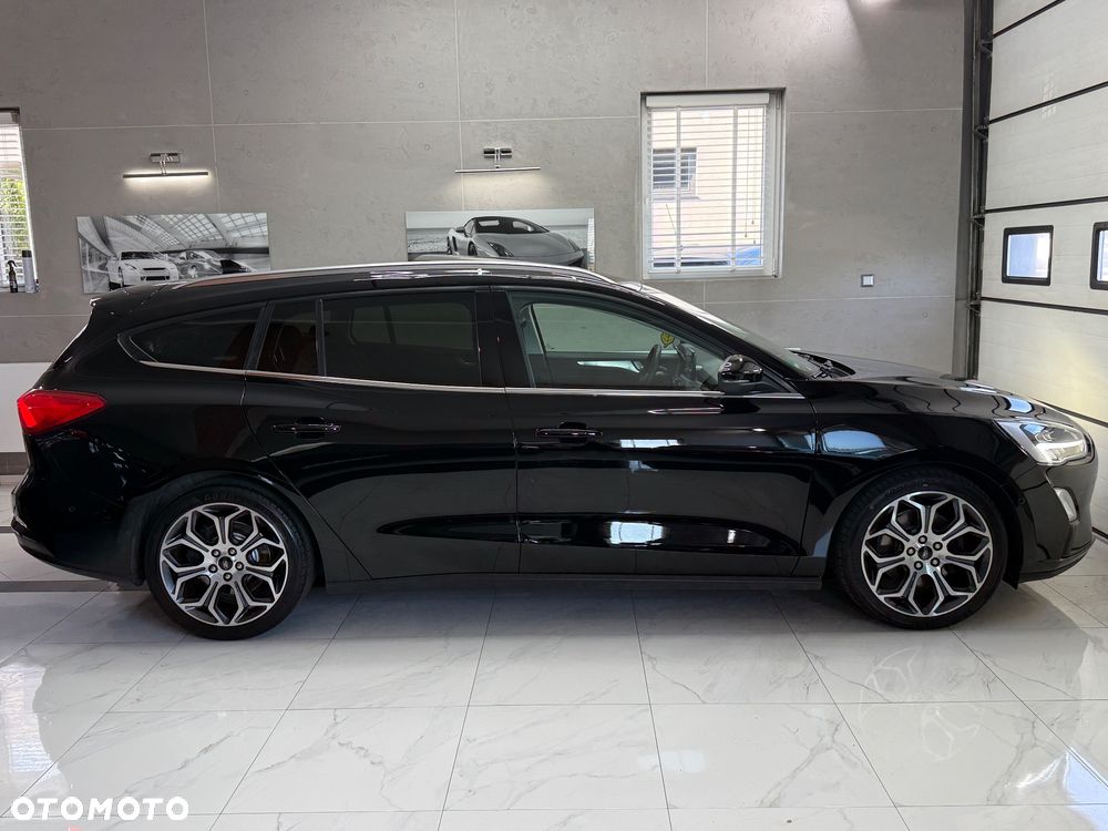 Ford Focus 2.0 EcoBlue STart-Stopp-System TITANIUM - 10