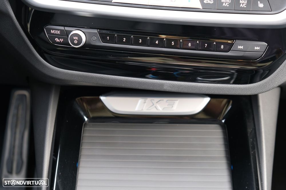 BMW iX3 M Sport Impressive - 17