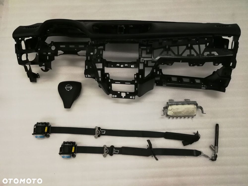 NISSAN X TRAIL DESKA KONSOLA KOKPIT AIRBAG