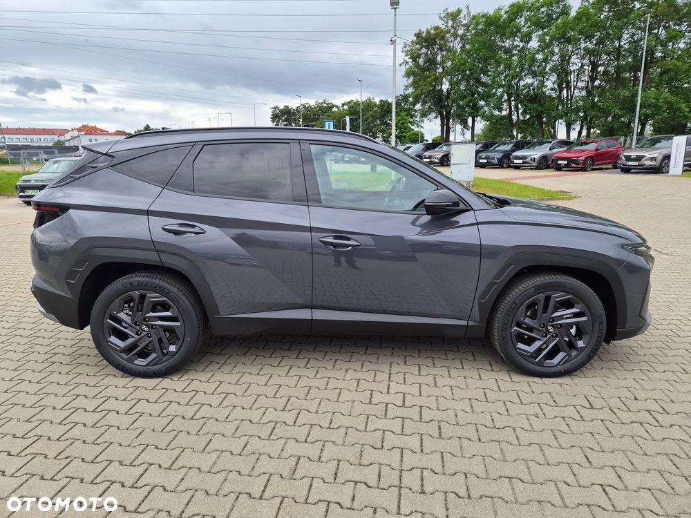 Hyundai Tucson 1.6 T-GDi HEV Smart Black 2WD - 3