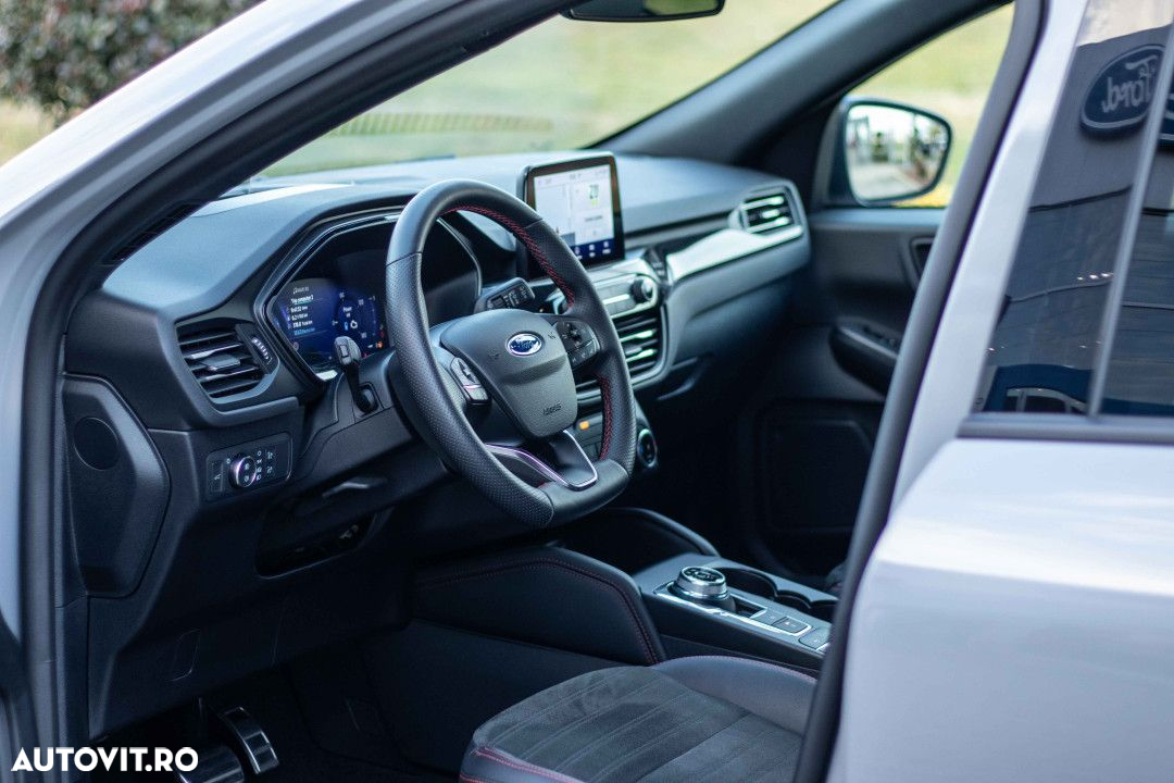 Ford Kuga - 15