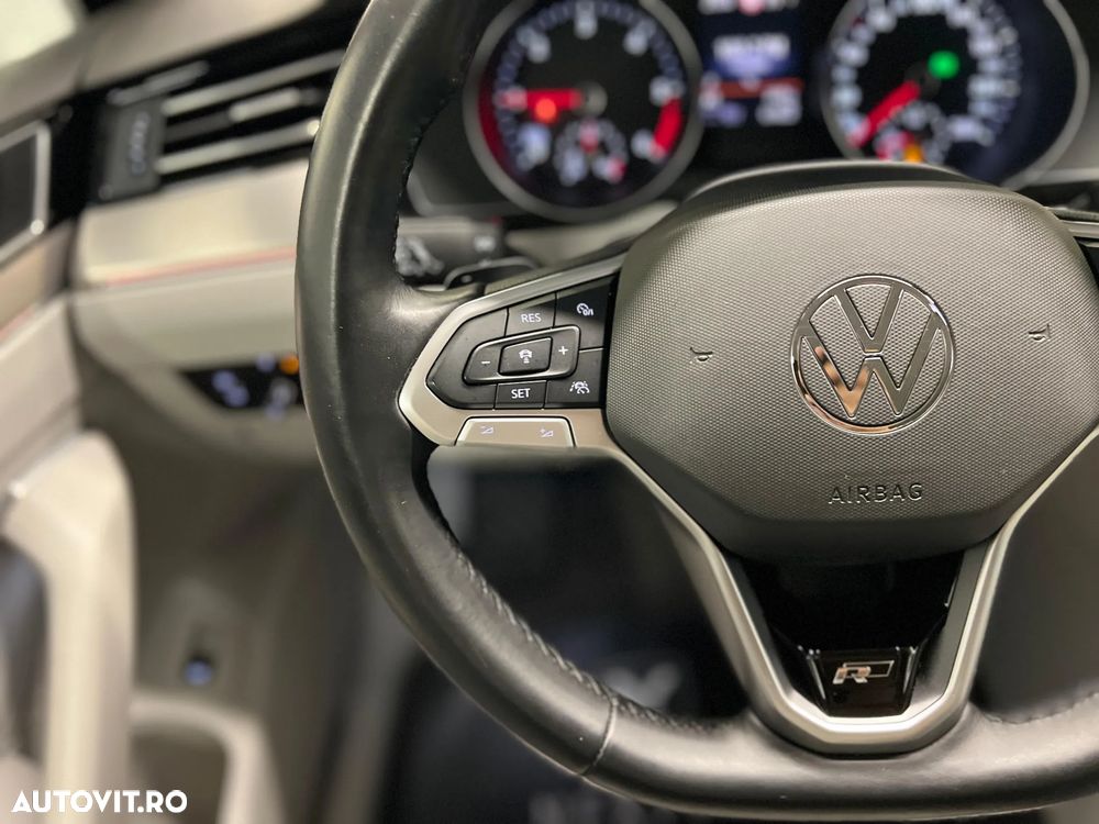 Volkswagen Passat Variant 2.0 TDI DSG R Executive - 19