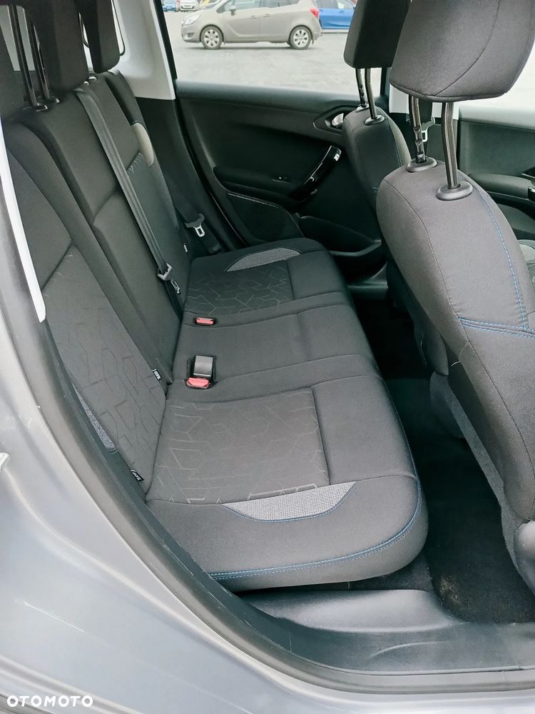 Peugeot 2008 PureTech 82 Signature - 20