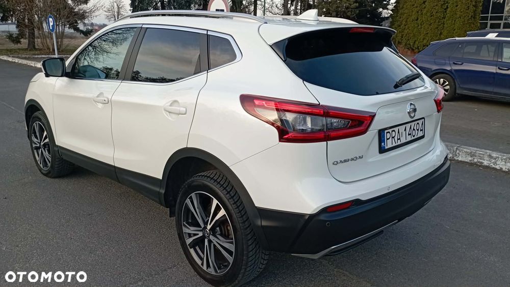 Nissan Qashqai 1.3 DIG-T N-Connecta - 4