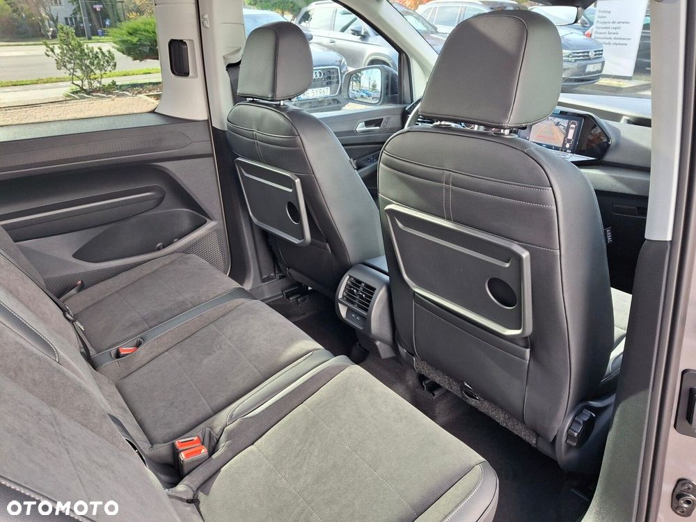 Volkswagen Caddy Maxi 2.0 TDI Style DSG - 32