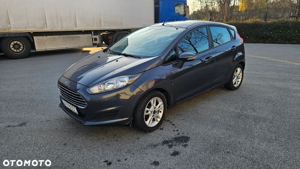 Ford Fiesta - 12