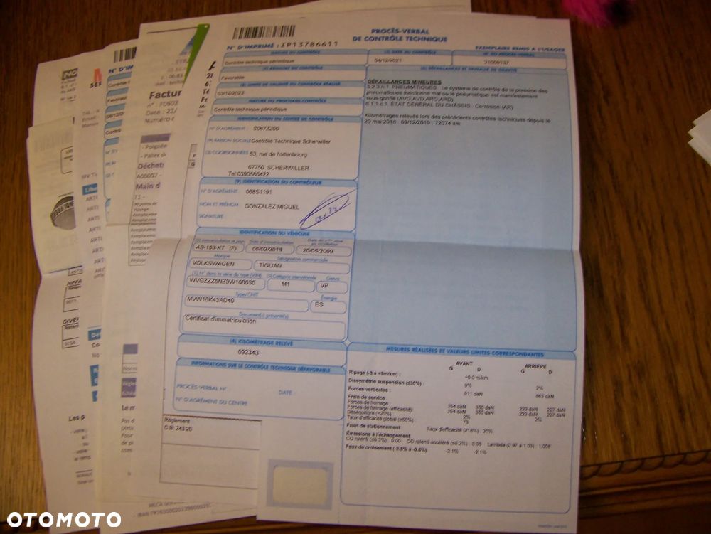 Volkswagen Tiguan 1.4 TSI BlueMotion Technology Trend & Fun - 38