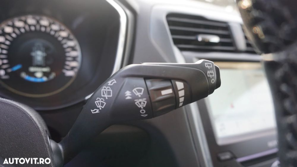 Ford Mondeo 2.0 TDCi ECOnetic Start-Stopp Business Edition - 23