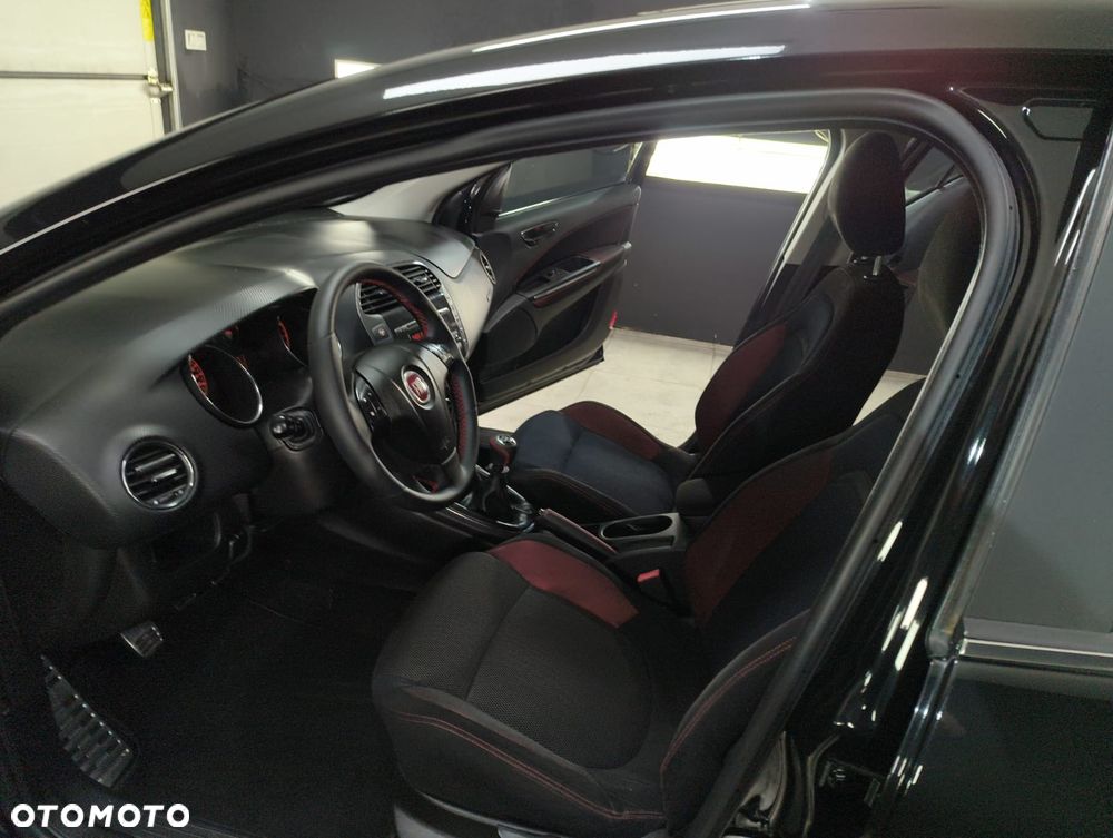 Fiat Bravo 1.4 T-JET 16V Dynamic - 11