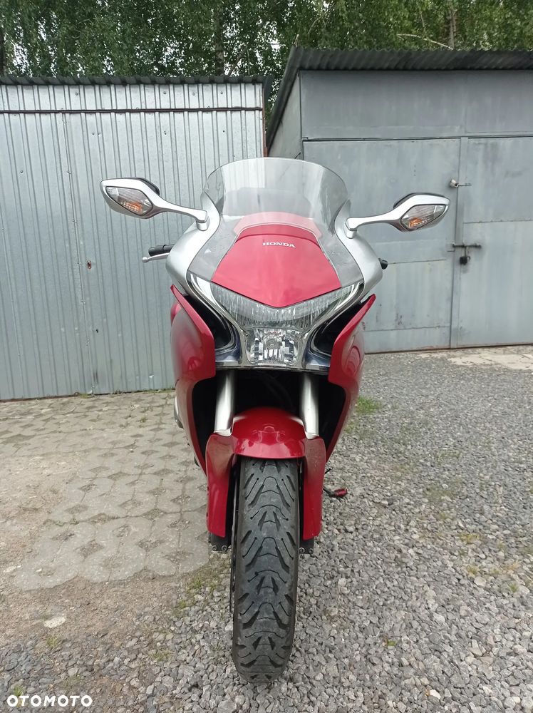 Honda VFR - 5