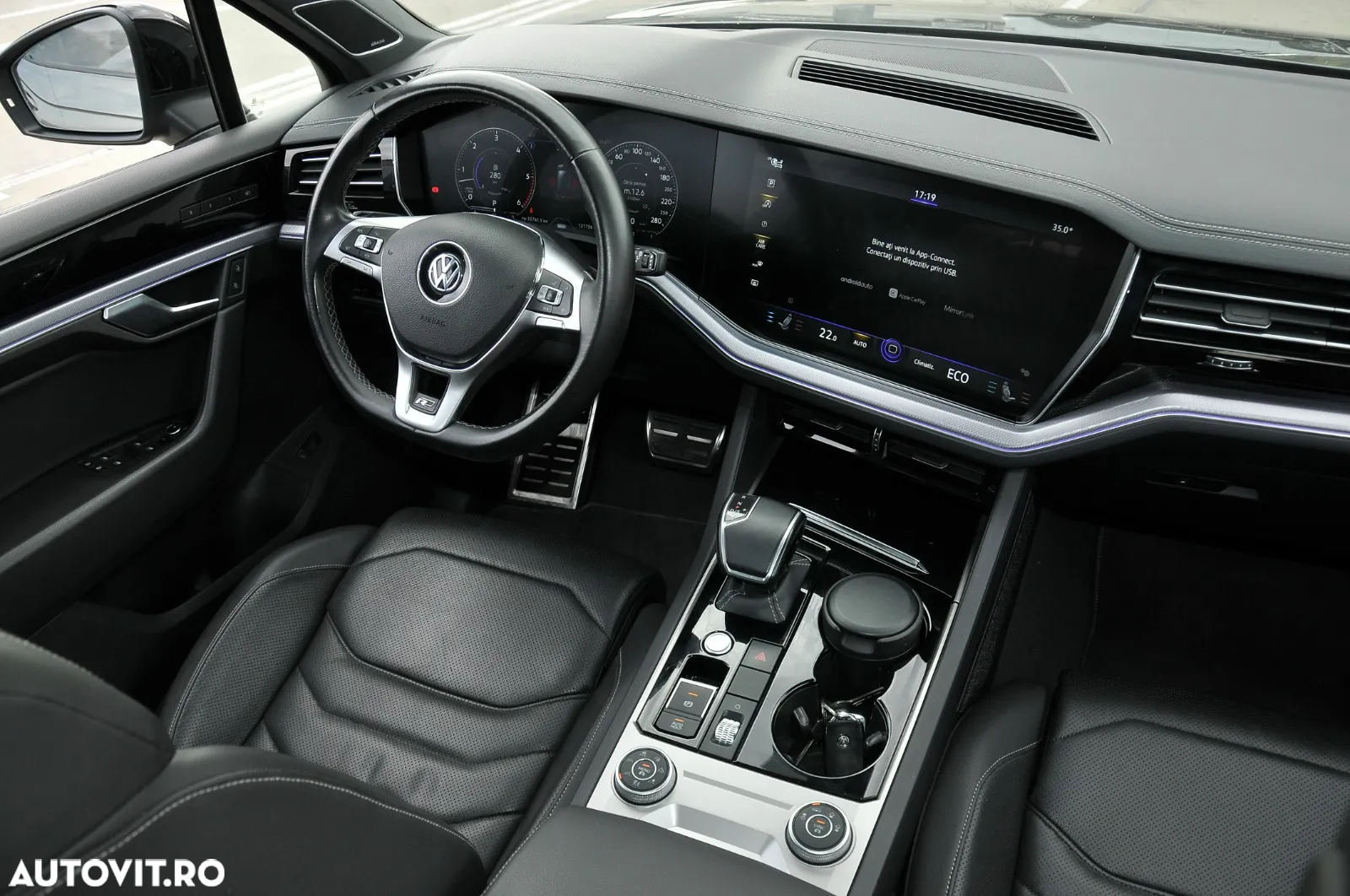 Volkswagen Touareg V6 TDI 4MOTION R-Line - 38