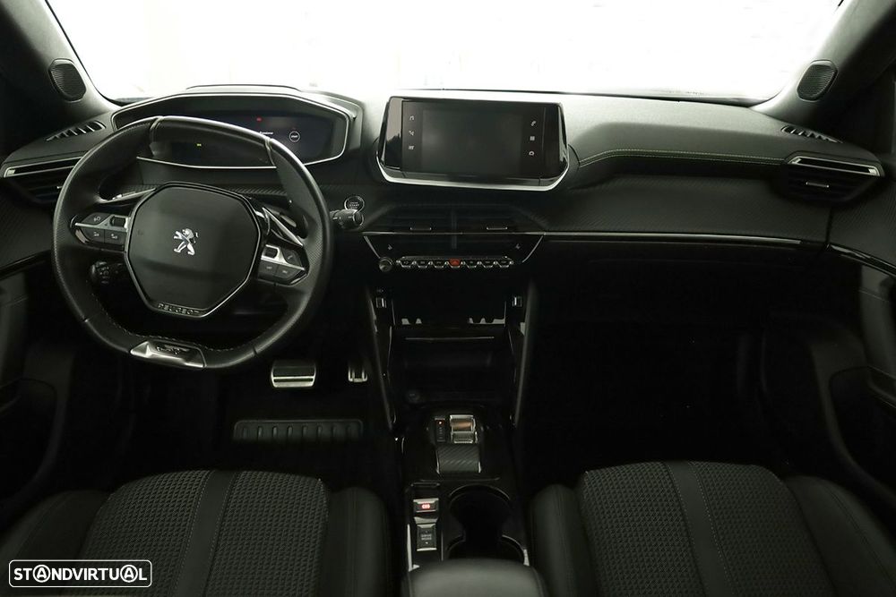 Peugeot 2008 1.2 PureTech GT EAT8 - 8
