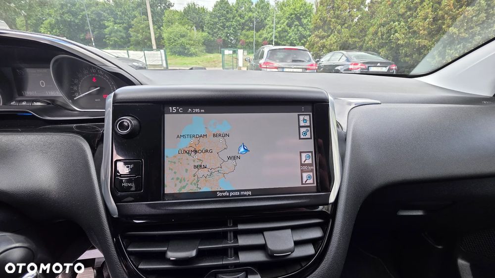 Peugeot 208 1.6 VTi Allure - 14