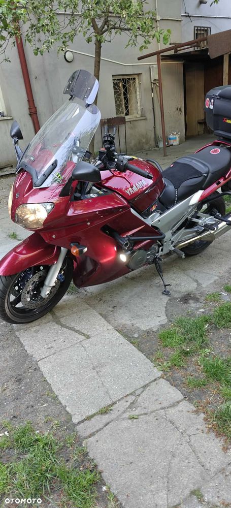 Yamaha FJR - 3