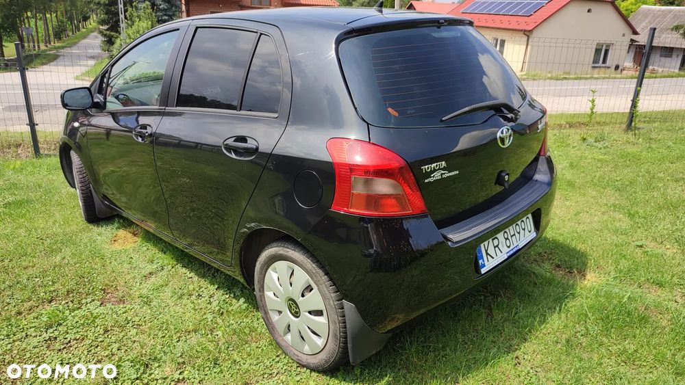 Toyota Yaris 1.3 VVT-i Sol - 6