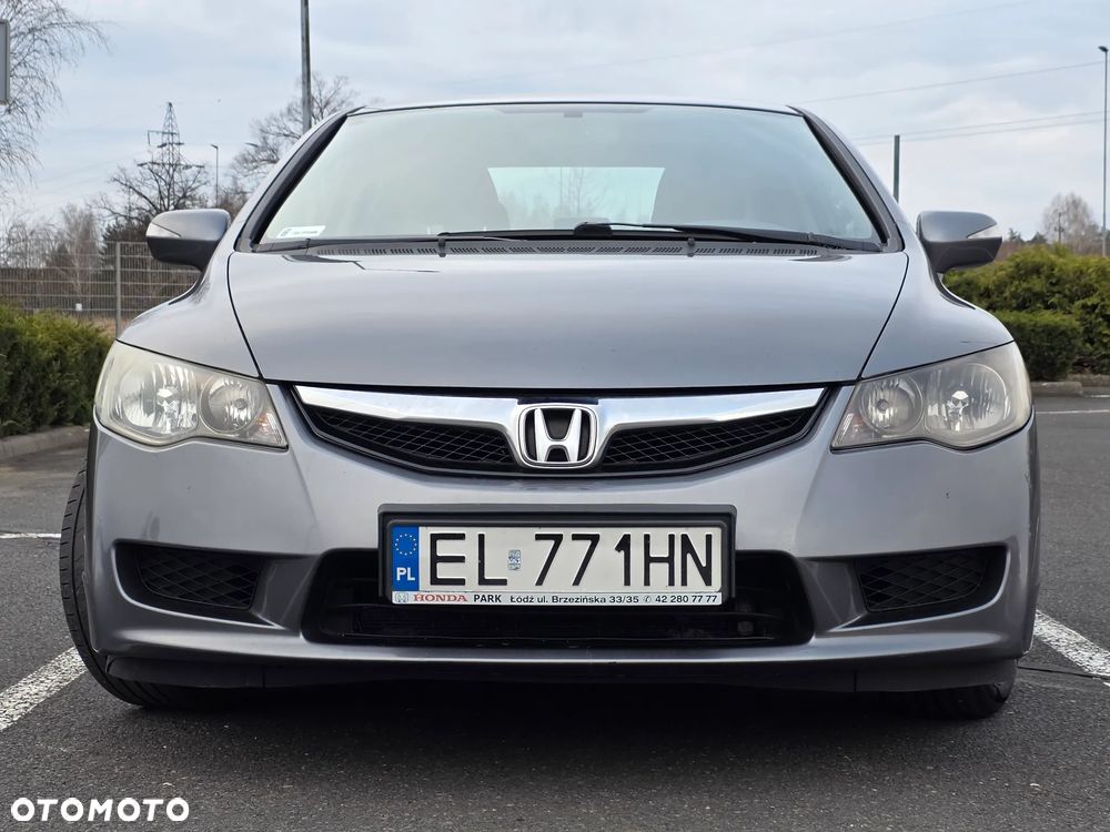 Honda Civic 1.8 Comfort - 8