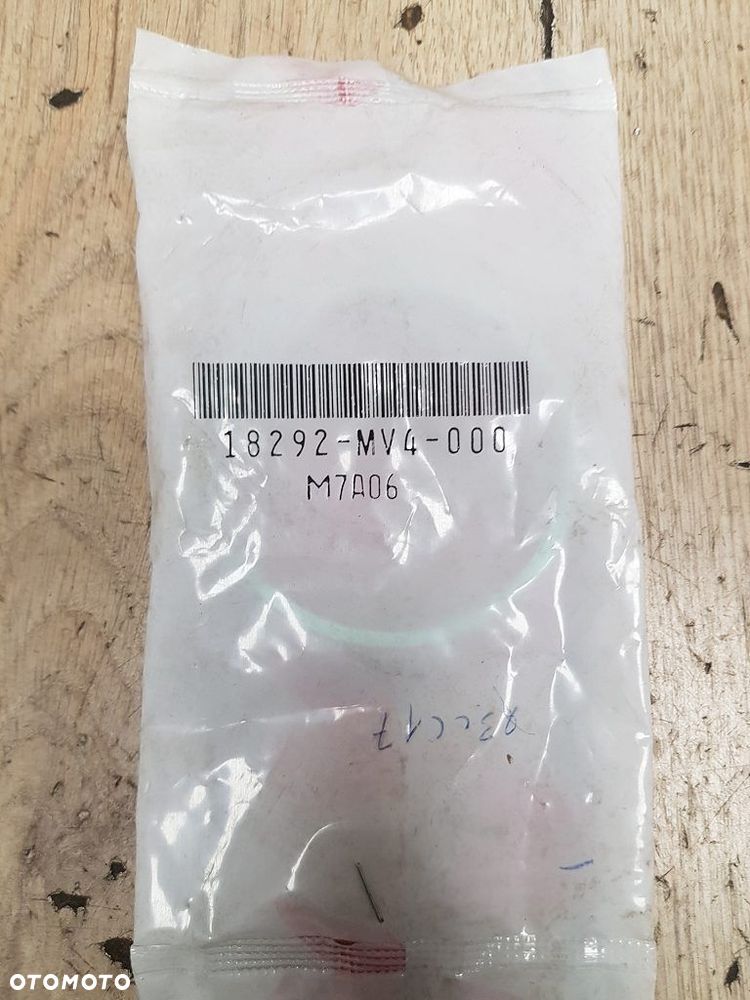 Uszczelka kolektora Honda XR250 XR400R XR650 CRF450 CBR900RR Fireblade 18292-MV4-000 - 2