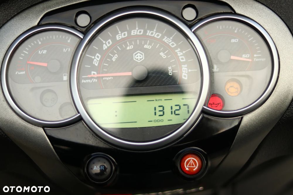 Piaggio Beverly - 13