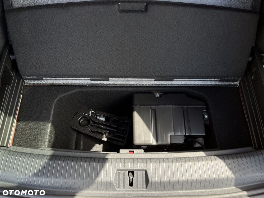 Volkswagen ID.7 86kWh GTX 4Motion - 17