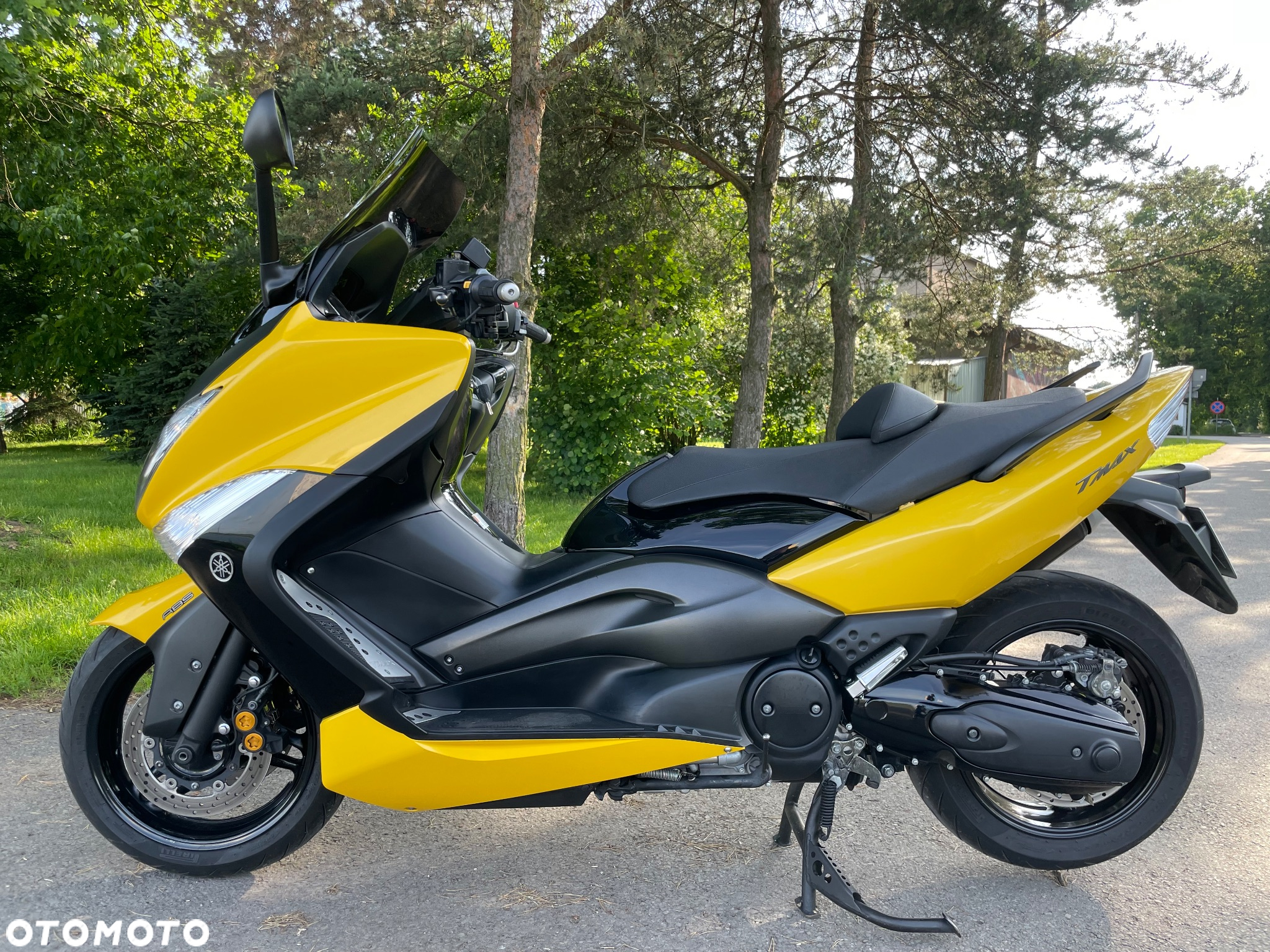 Yamaha Tmax - 22