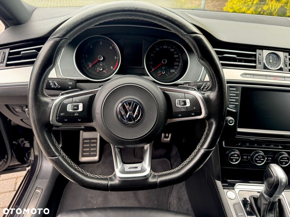 Volkswagen Passat 2.0 TDI BMT Highline DSG - 17