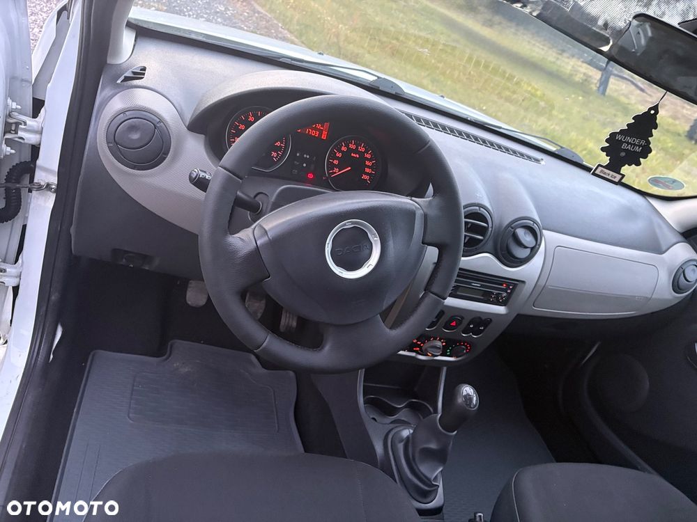 Dacia Sandero - 5