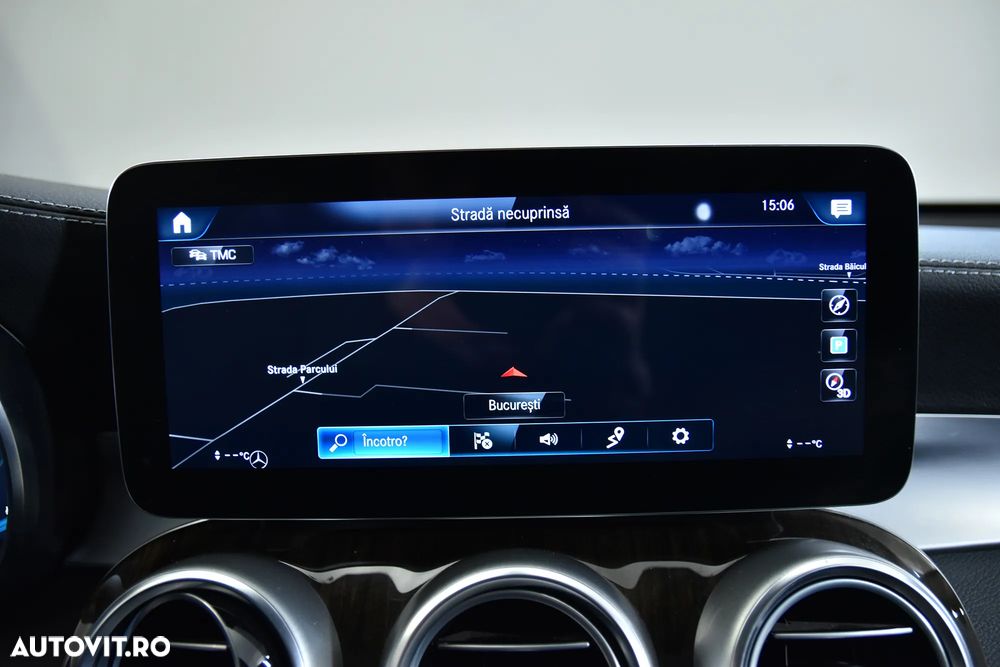 Mercedes-Benz GLC - 21