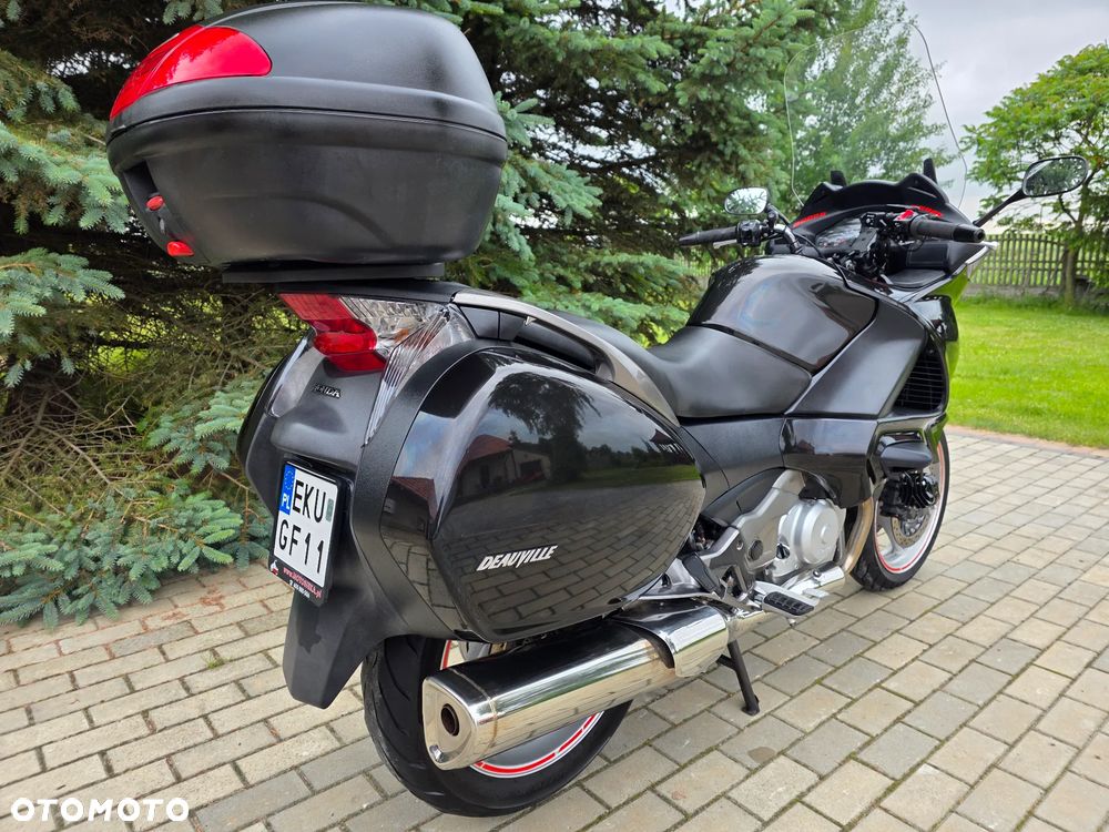 Honda Deauville - 33