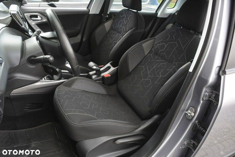 Peugeot 2008 1.6 BlueHDi Active - 15