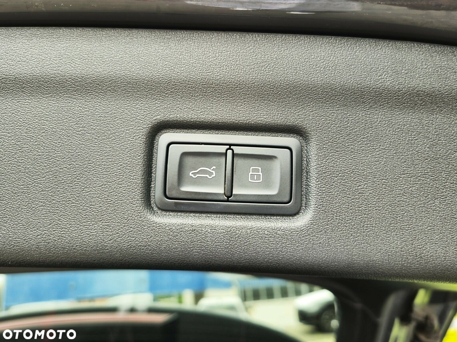 Audi Q6 e-tron - 5