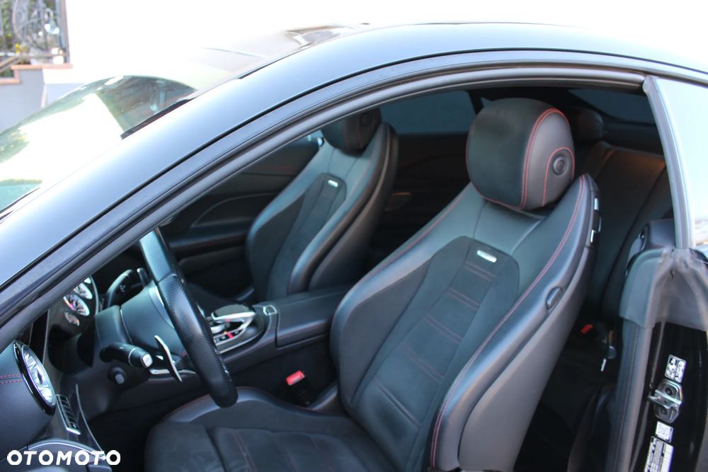 Mercedes-Benz Klasa E AMG 53 4Matic+ AMG Speedshift TCT-9G - 23