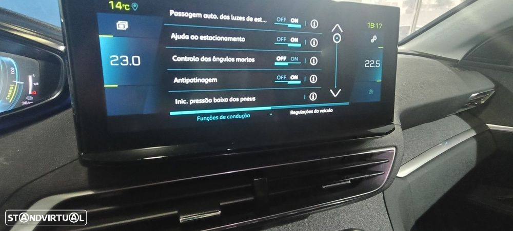 Peugeot 3008 1.6 Hybrid Allure Pack e-EAT8 - 34