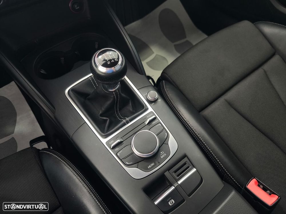 Audi A3 Sportback 2.0 TDI S-line - 16