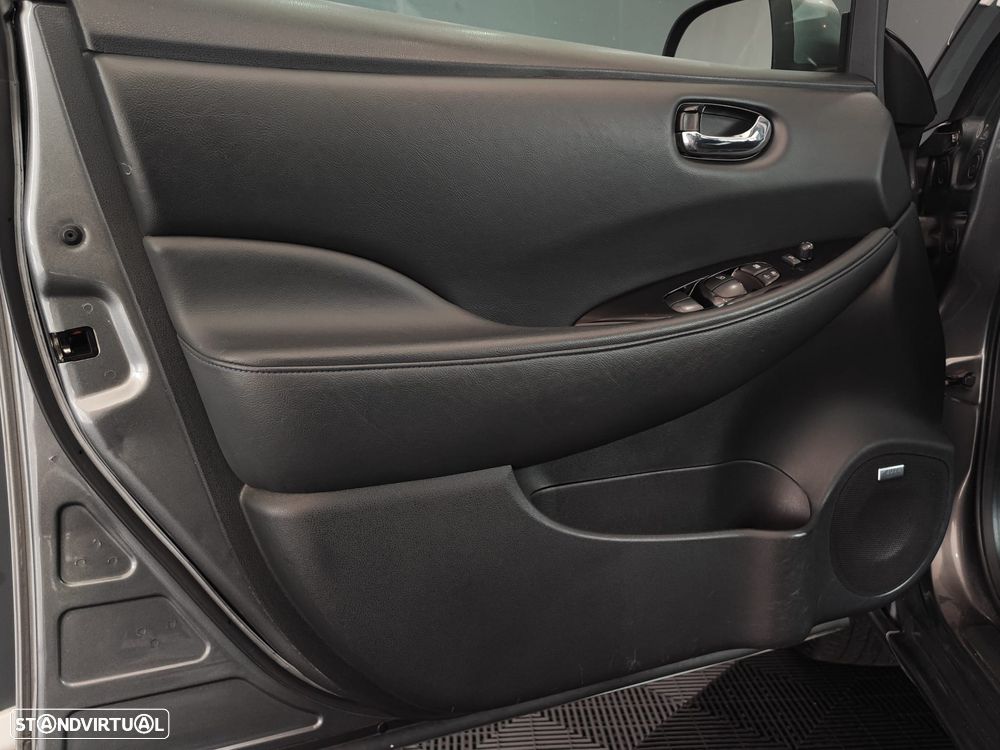 Nissan Leaf Tekna 30 kWh - 16