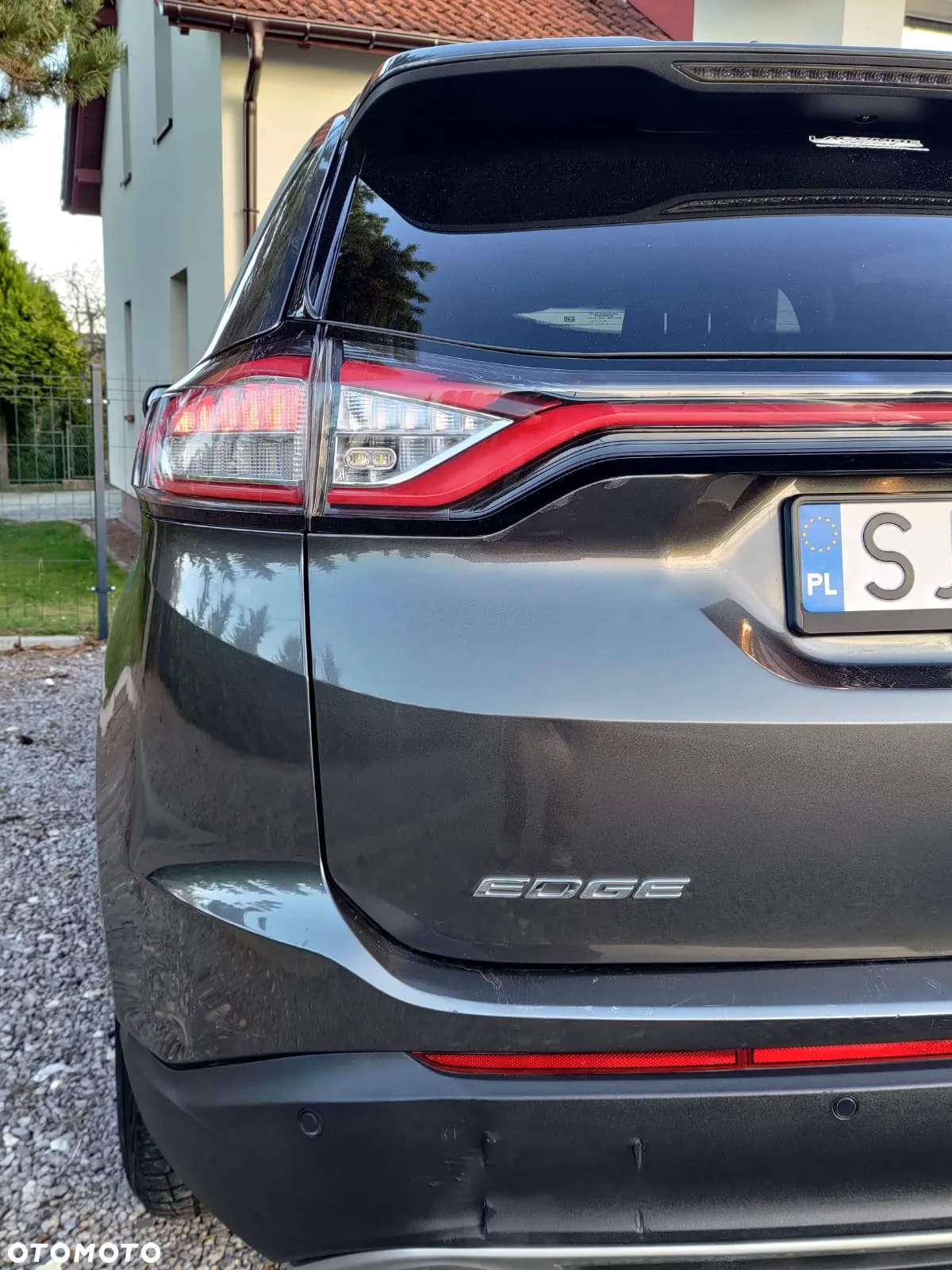 Ford Edge - 3