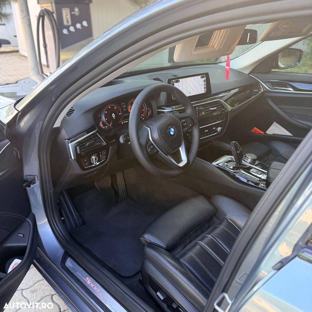 BMW Seria 5 520d AT - 7