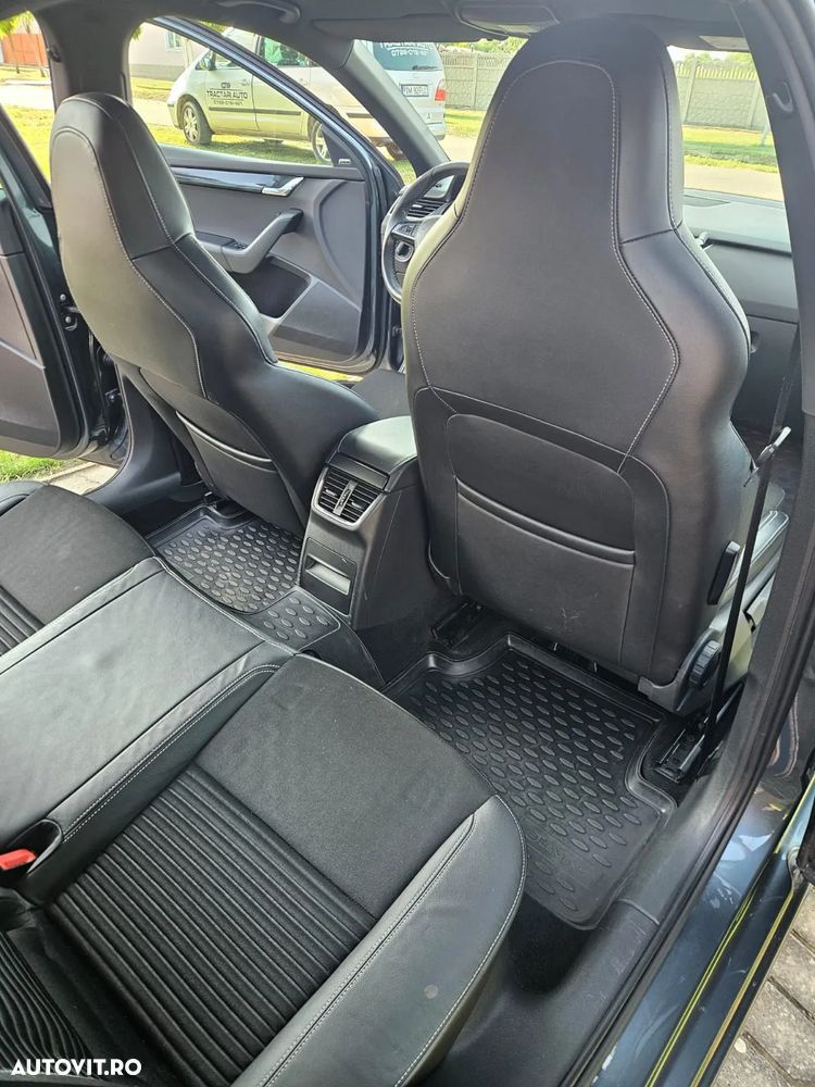 Skoda Octavia 2.0 TDI RS - 8