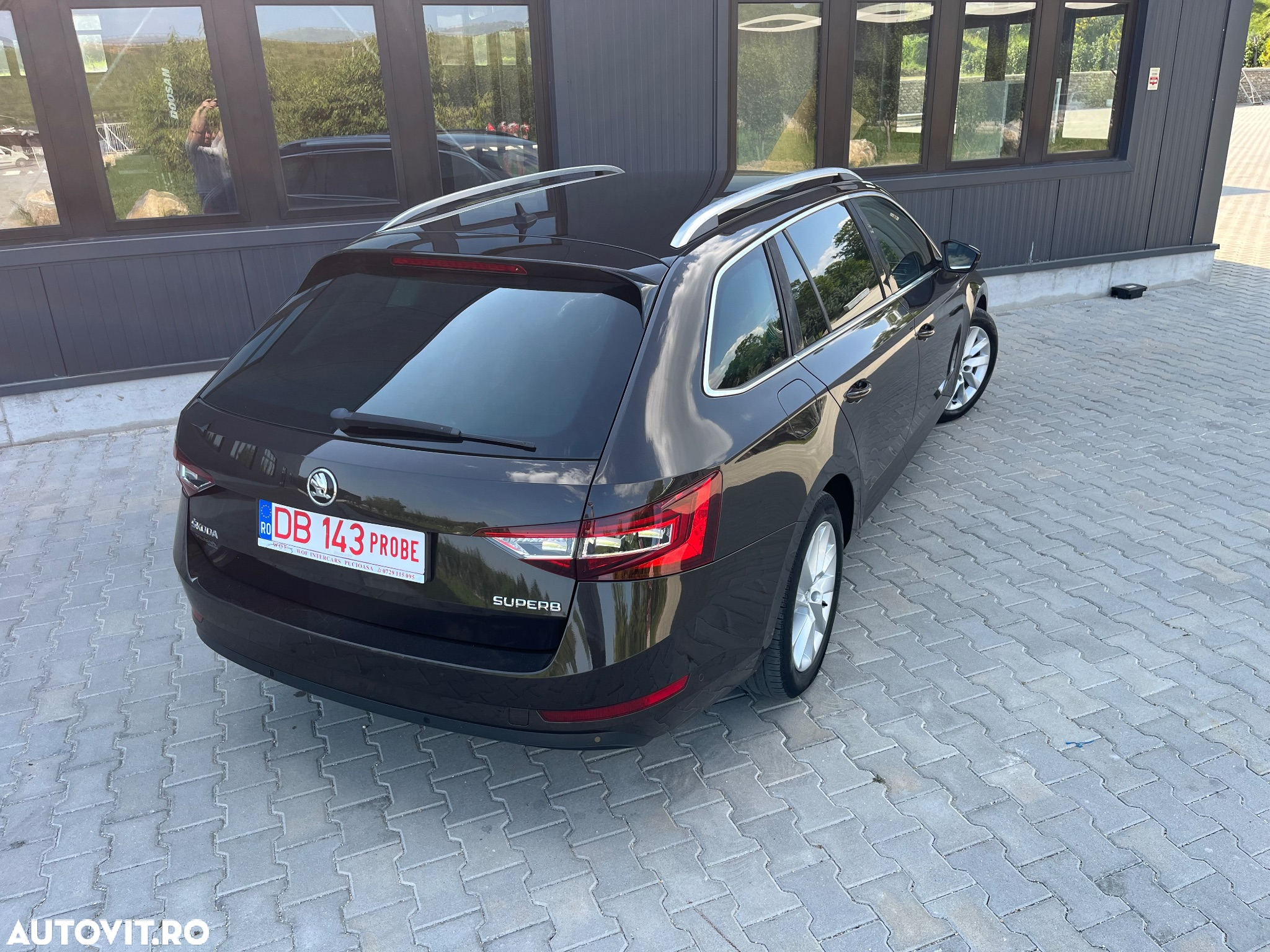 Skoda Superb Combi 1.6 TDI DSG Style - 3