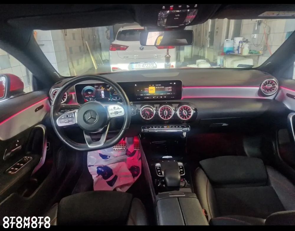 Mercedes-Benz CLA 220 4-Matic AMG Line 7G-DCT - 24