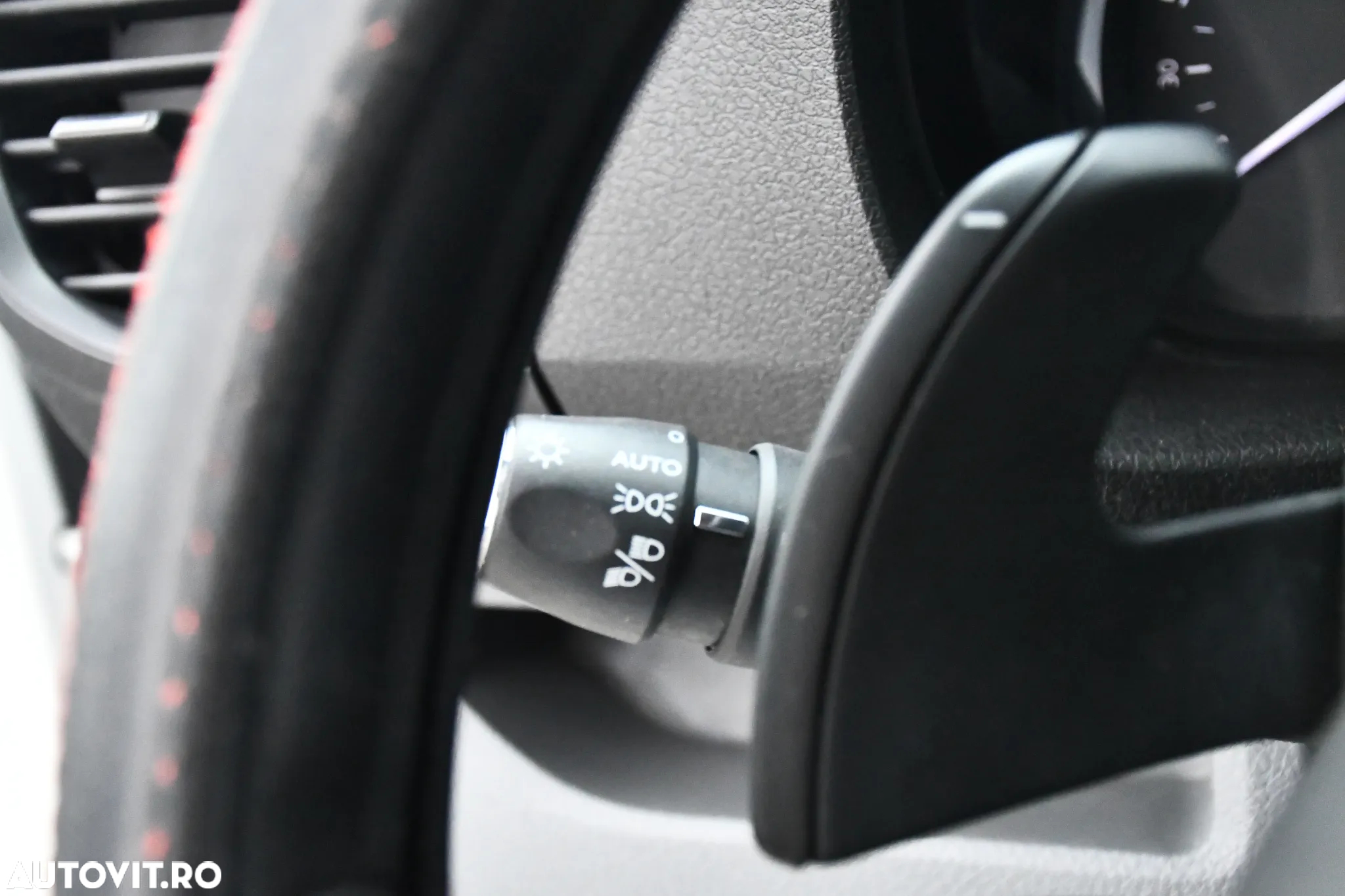 Opel VIVARO - 19